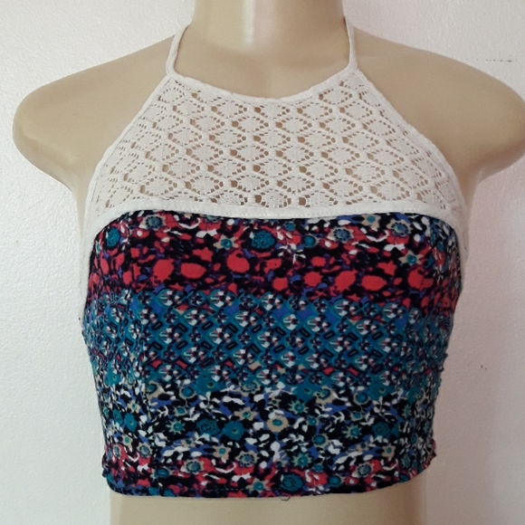 New Look Tops - SALE💥$4 New Look: Top